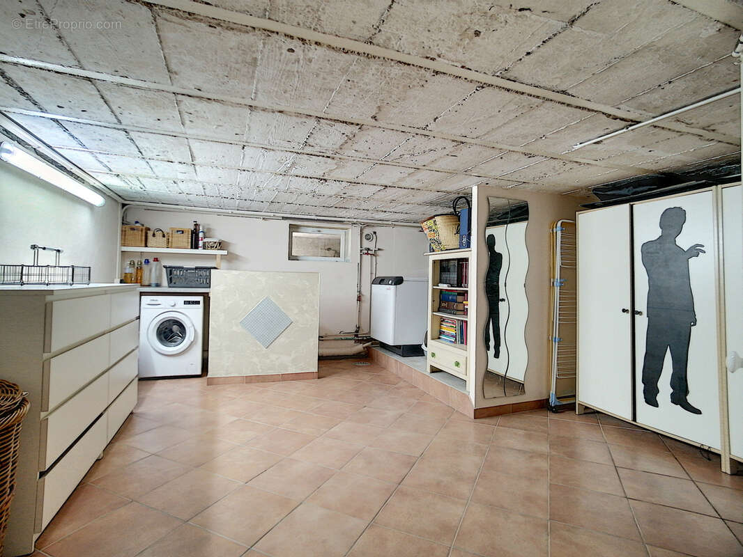 Maison à VAUJOURS