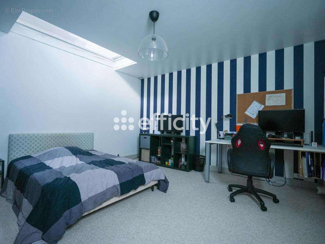 Maison à SAINT-CYR-EN-VAL