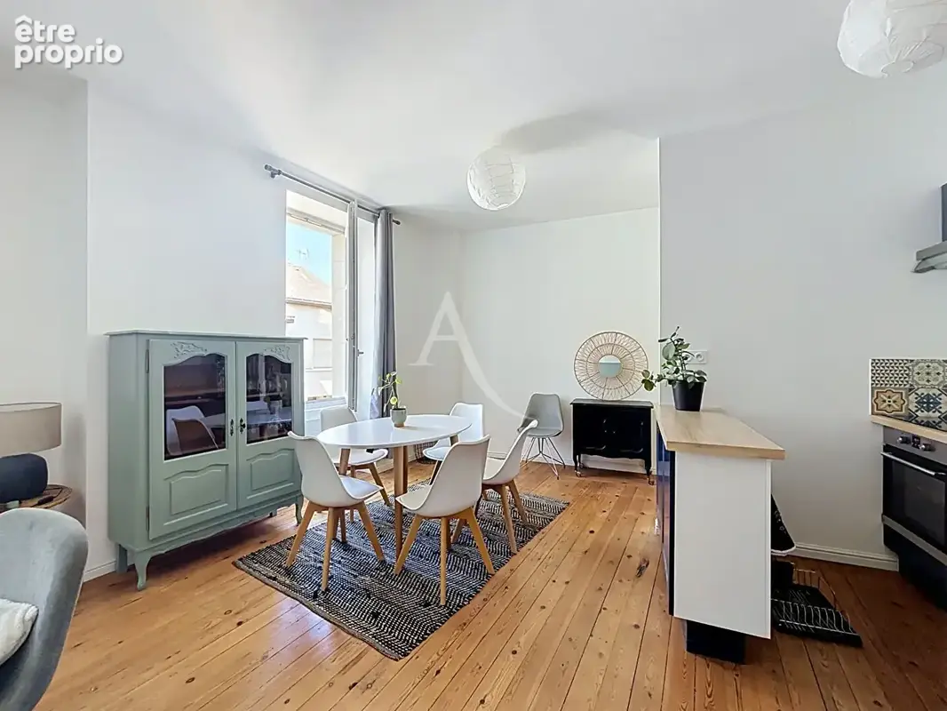 Appartement avec garage hyper centre - photo 3