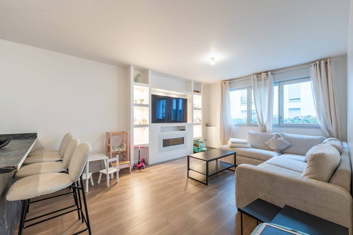 Appartement à LIVRY-GARGAN