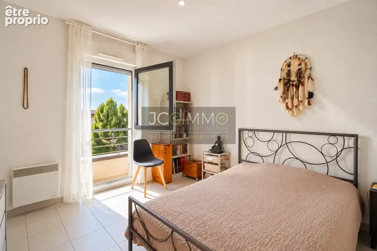 Appartement t2 vendu loue - dernier etage - photo 6