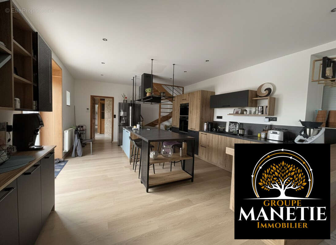 Maison à BEAUMETZ-LES-LOGES