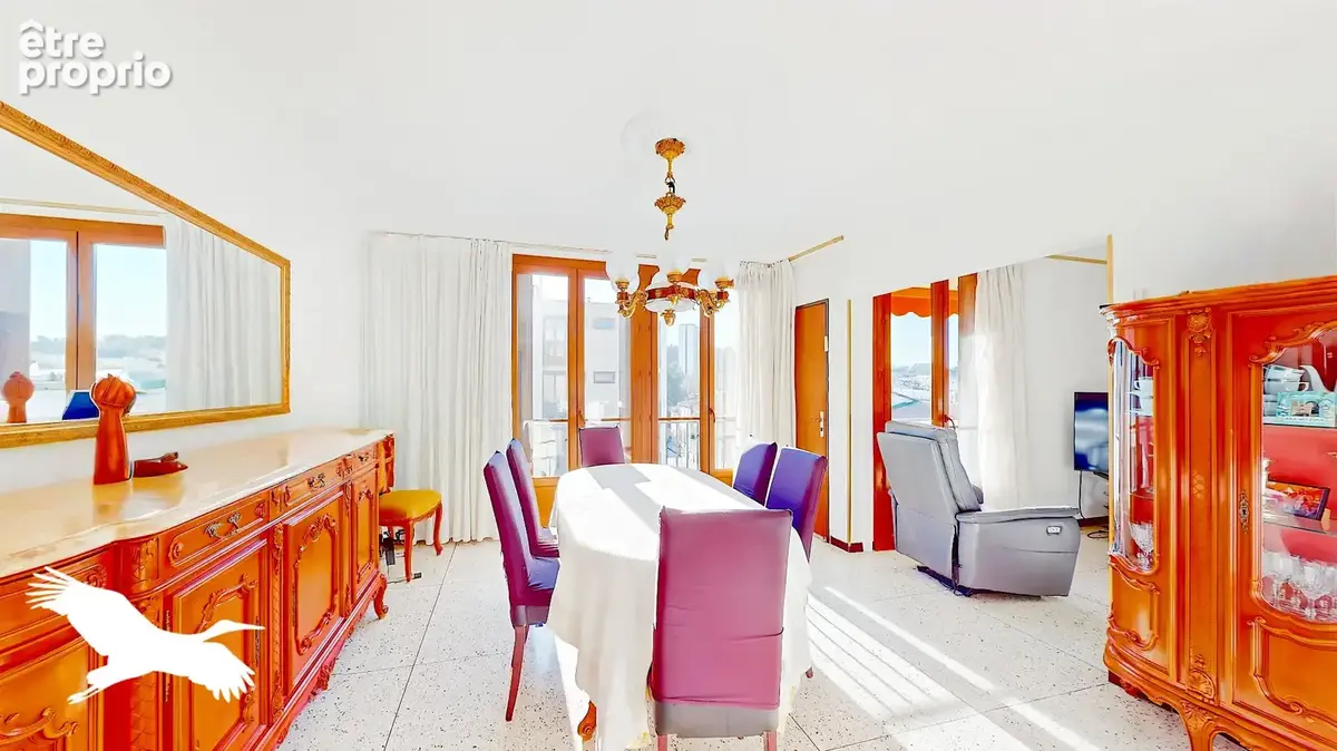 A VENDRE - Marseille 13013, Secteur St Jérôme/La Rose - Appartement 5 pièces de 93m² avec extérieur - Parking libre dans la rési - photo 4
