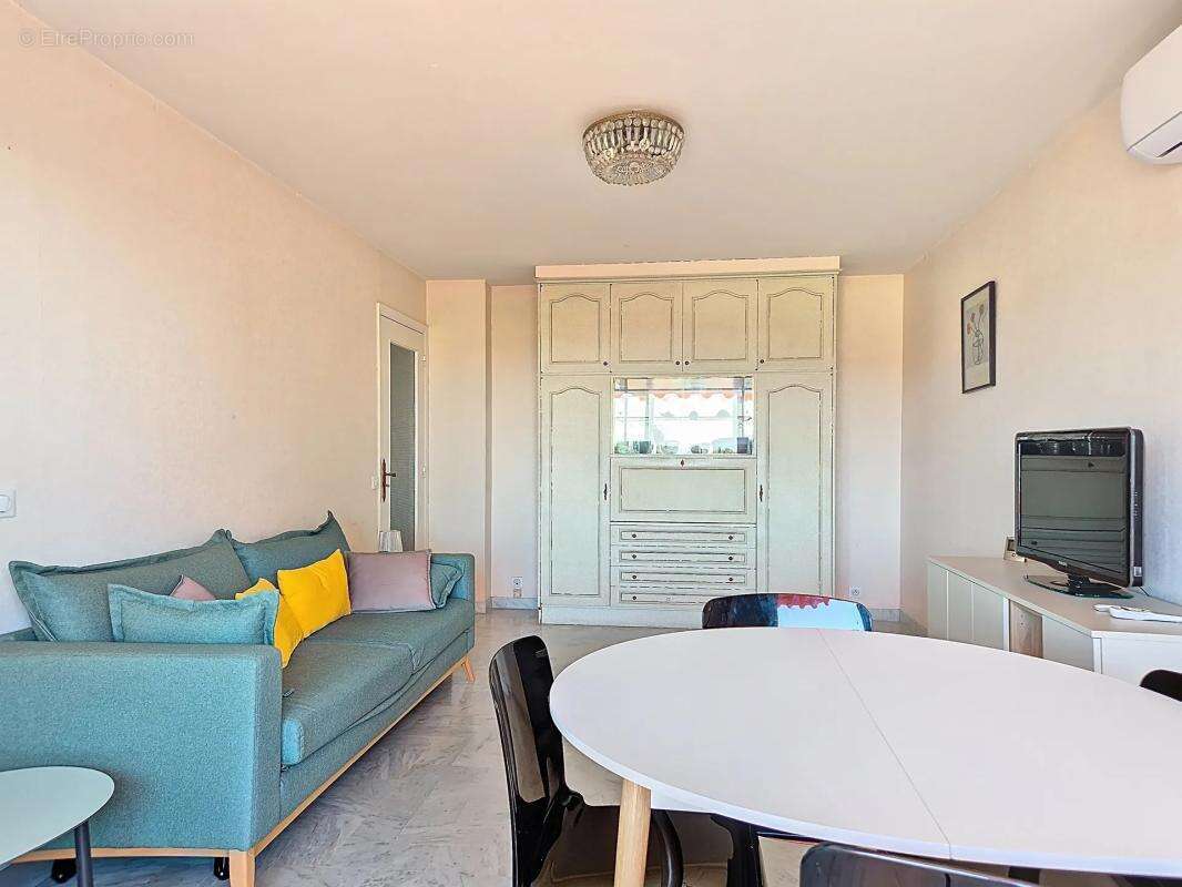 Appartement à VENCE