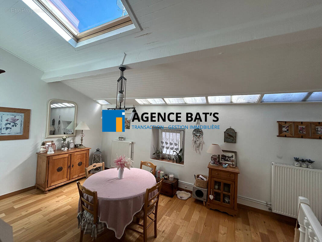 Photo 1 - Maison à LA FOUILLOUSE