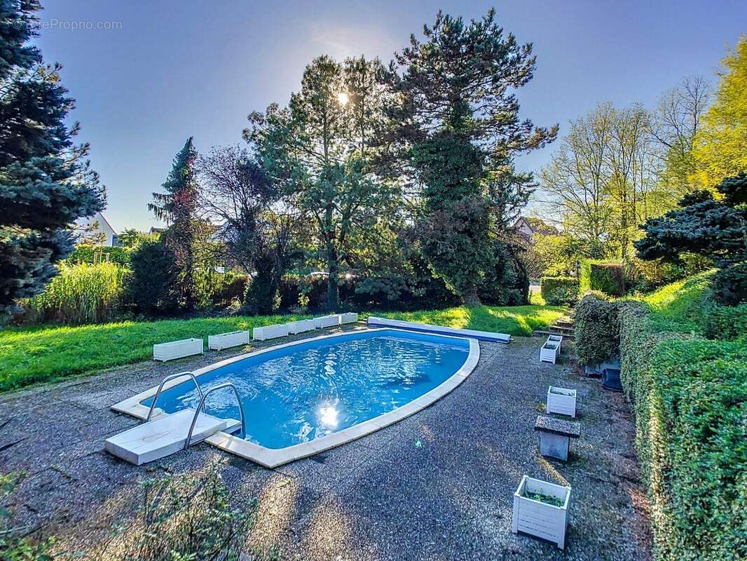 Maison à GRIESHEIM-SUR-SOUFFEL