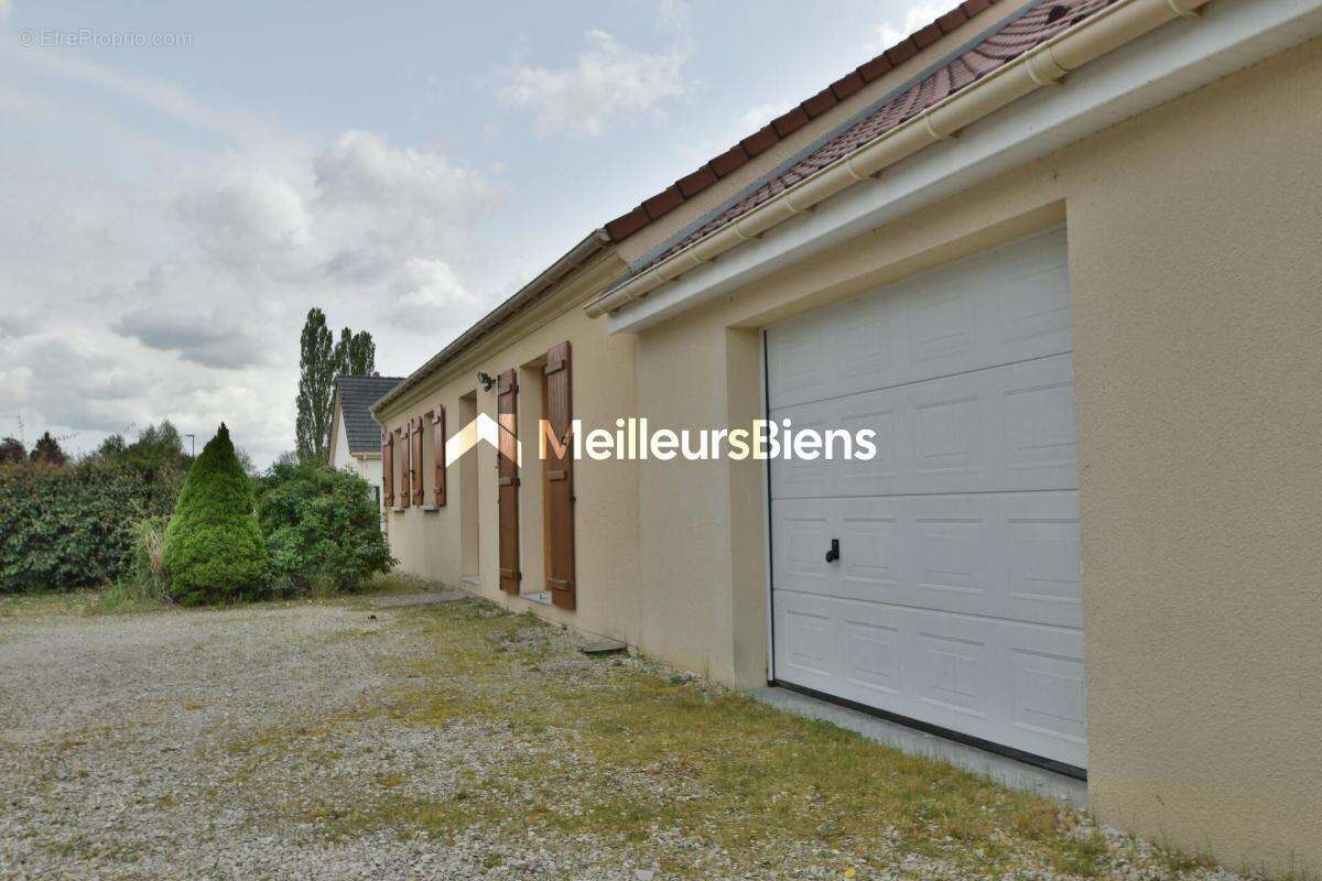 Maison à LUSIGNY-SUR-BARSE