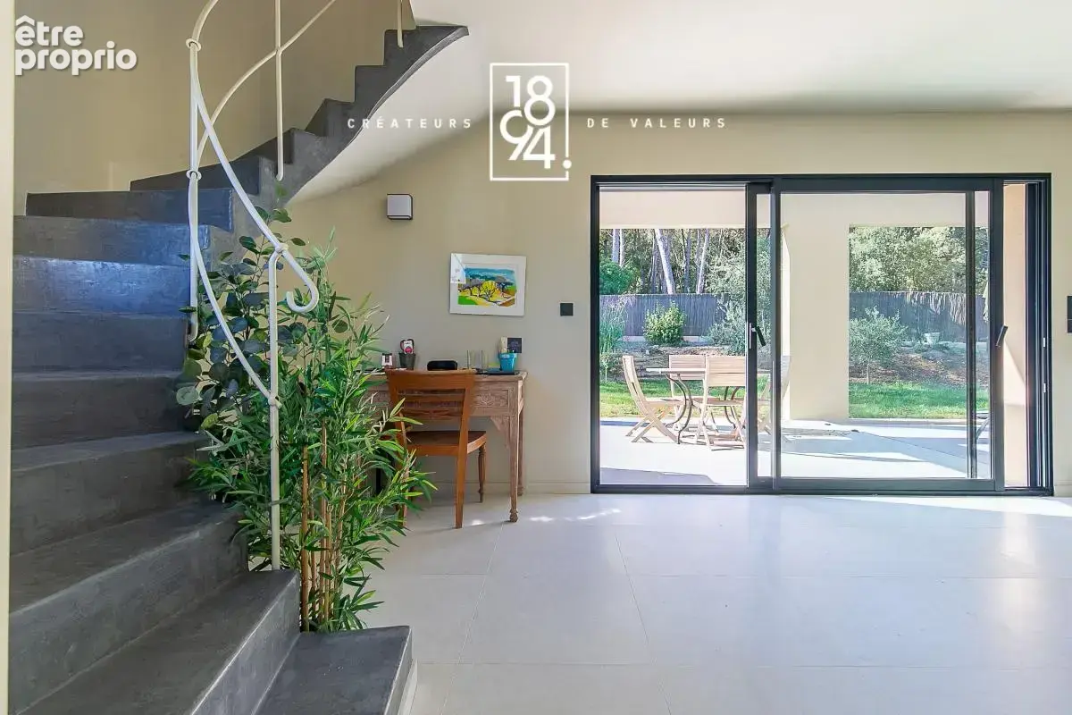 Maison T3 à vendre Aubagne (13400)  70 m²  Terrain 700m² Jardin Piscine - photo 13