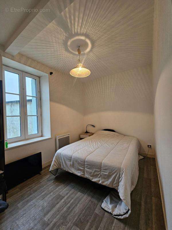 Appartement à MAROLLES-LES-BRAULTS