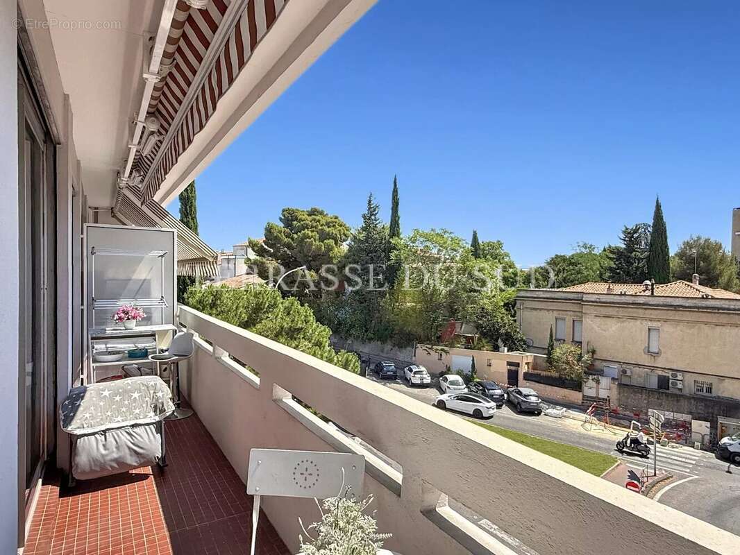 Appartement à MARSEILLE-6E