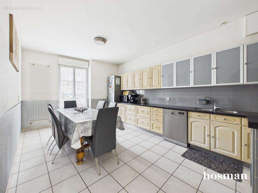 Maison à CARBON-BLANC