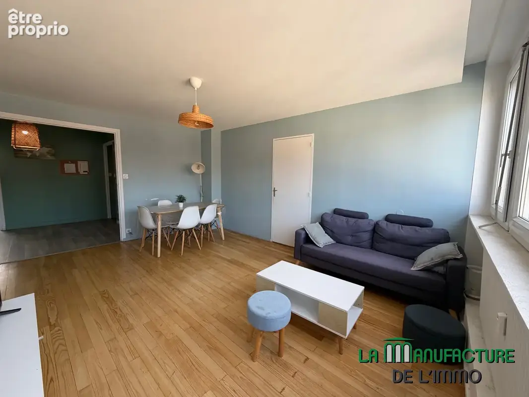 Appartement t4- 89,52m2 - cave - rue marengo - saint-etienne. - photo 2
