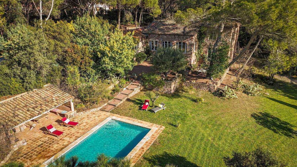 Maison à SAINT-RAPHAEL