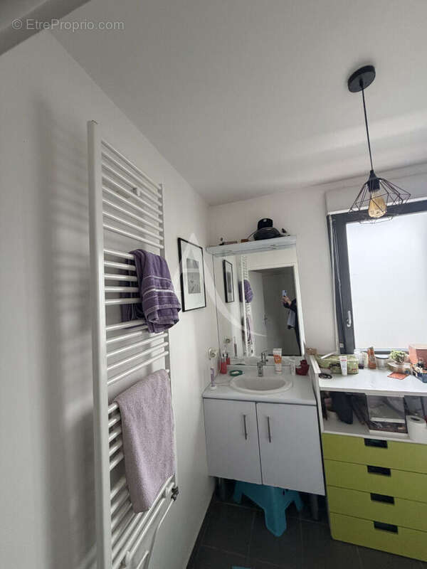 Appartement à AUBERVILLIERS