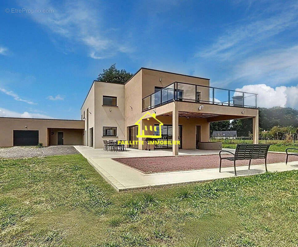 Maison à FAUVILLE-EN-CAUX