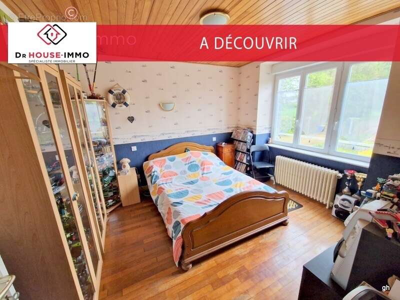 Maison à LOUVIGNE-DU-DESERT