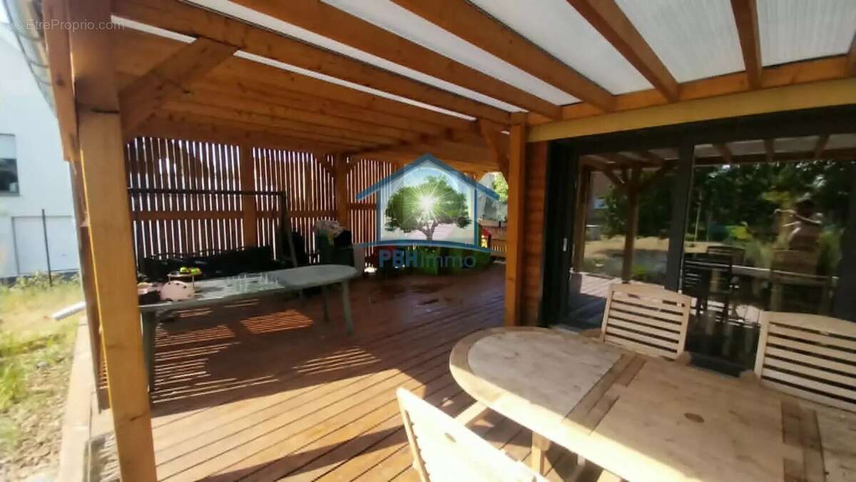 HIRTZFELDEN (68) Maison de 140m² Terrain 9,6ares - photo 2