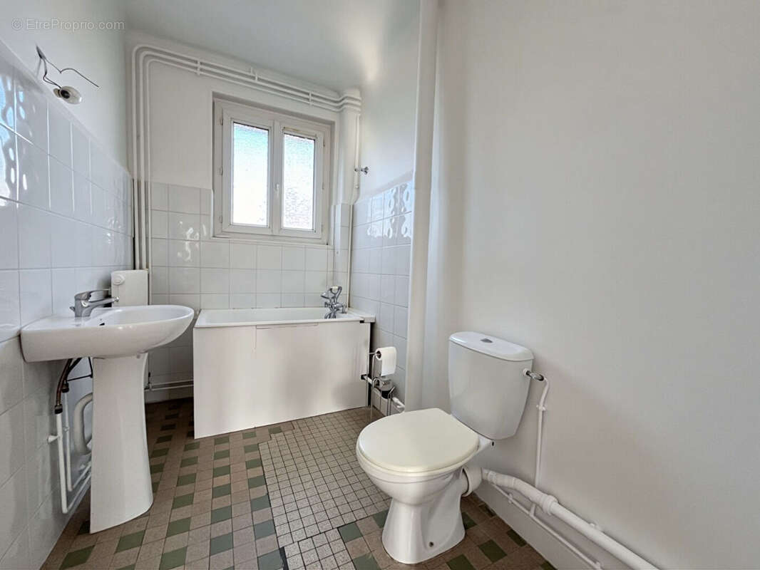 Appartement à SAINT-PRIEST