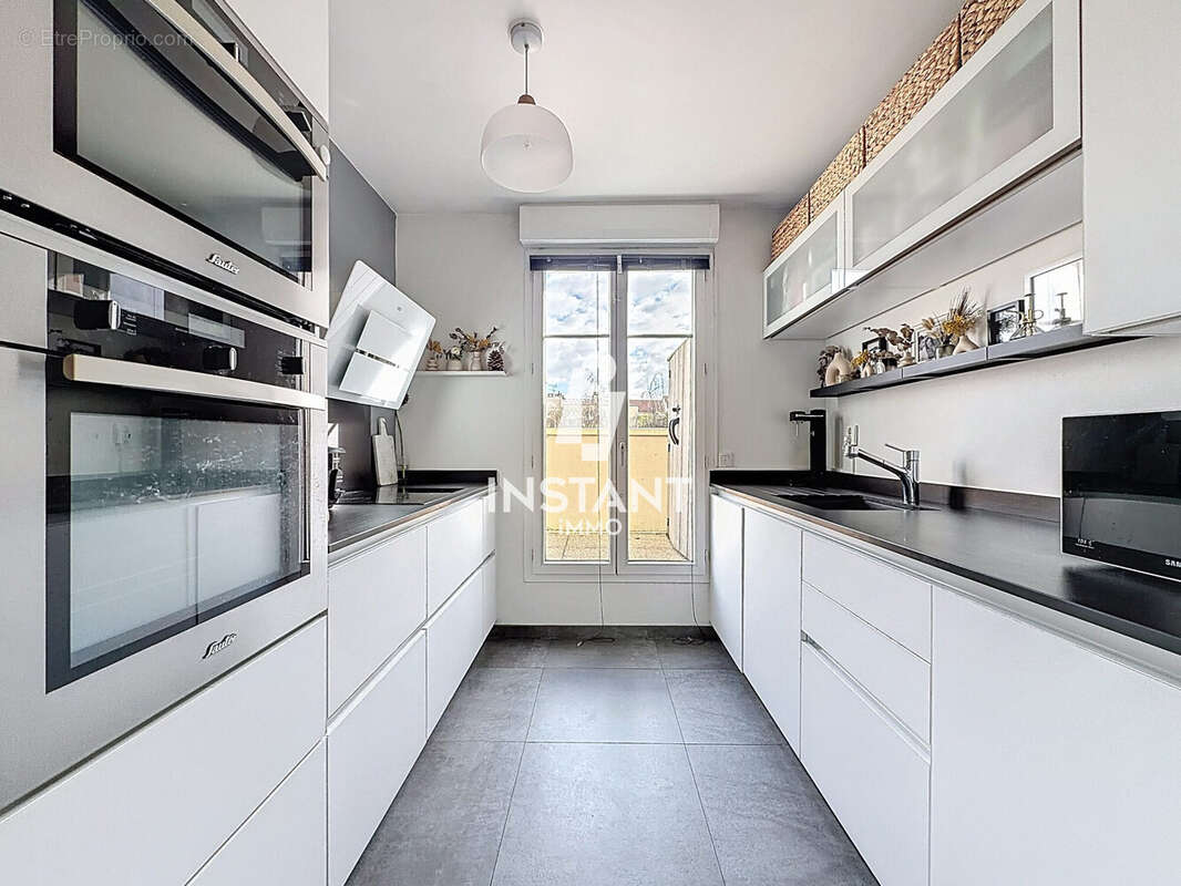 Appartement à MAISONS-ALFORT