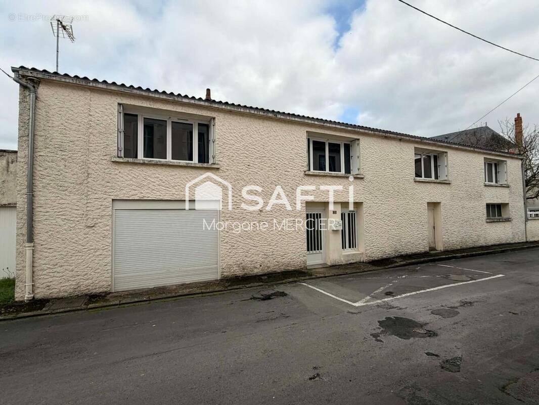 Photo 1 - Maison à THOUARS