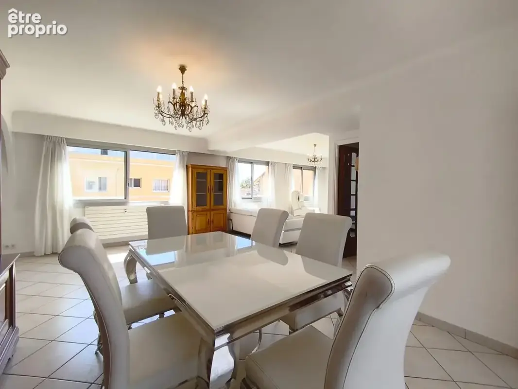 Appartement 4 pièces 98 m² à vendre à Cannes (06400) - photo 2