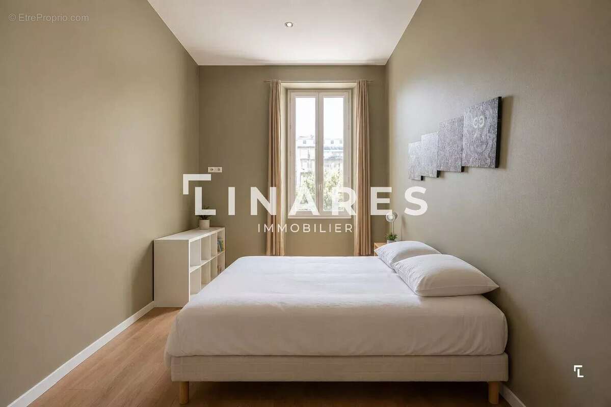 FAMILY AFFAIR - Appartement T5 de 164m2 + Mezzanine - Box - 13008 Périer - photo 13