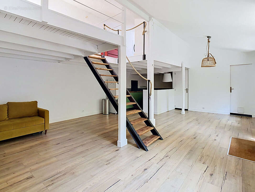 Appartement à LE BOUSCAT