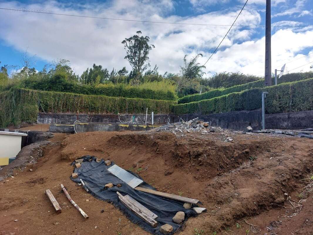 Terrain à SAINT-DENIS