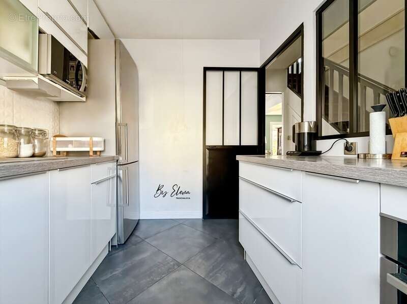 Maison à BUSSY-SAINT-GEORGES