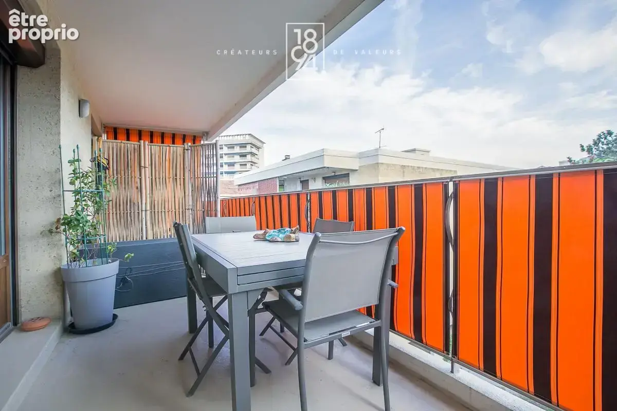 Le Cabot  Superbe T2 rénové de 54 m² – Dernier étage avec ascenseur – Calme – Terrasse de 18 m² vue sur jardin - photo 16
