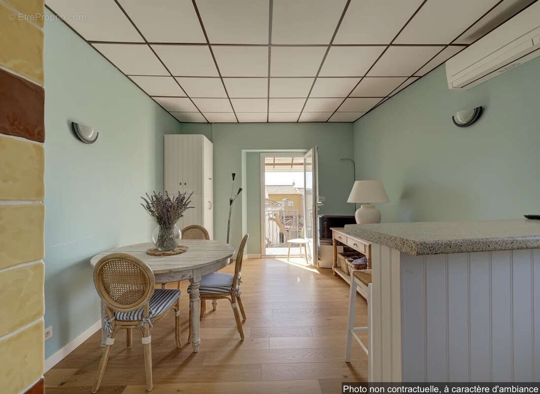 Appartement à SAUSSET-LES-PINS