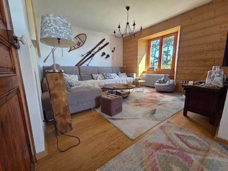 Maison à FONT-ROMEU-ODEILLO-VIA