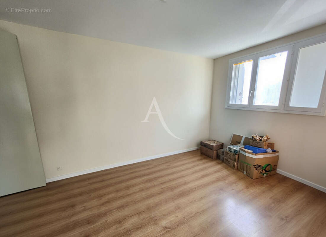 Appartement à DOURDAN