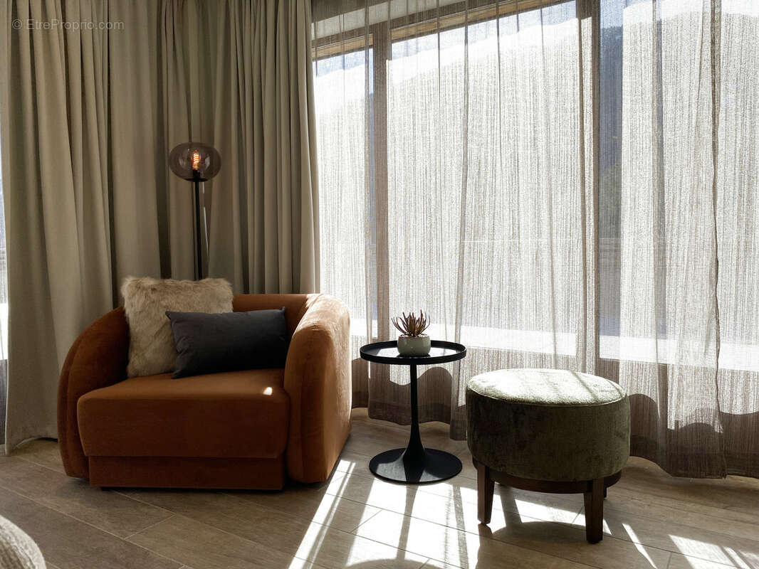 Appartement à UVERNET-FOURS