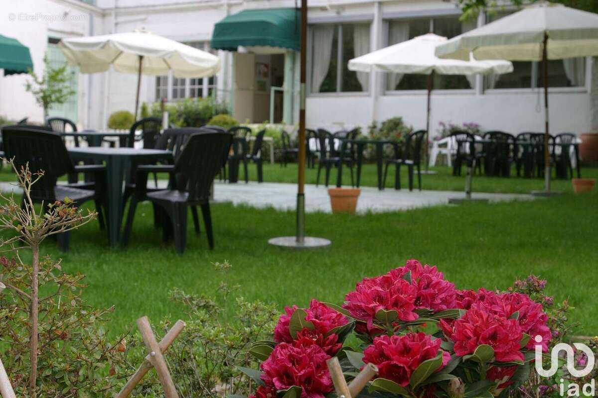 Photo 5 - Commerce à CERNAY-LA-VILLE