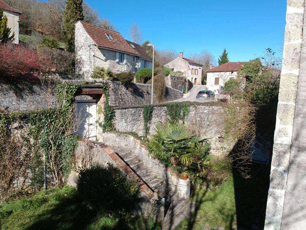 Maison à CAHORS