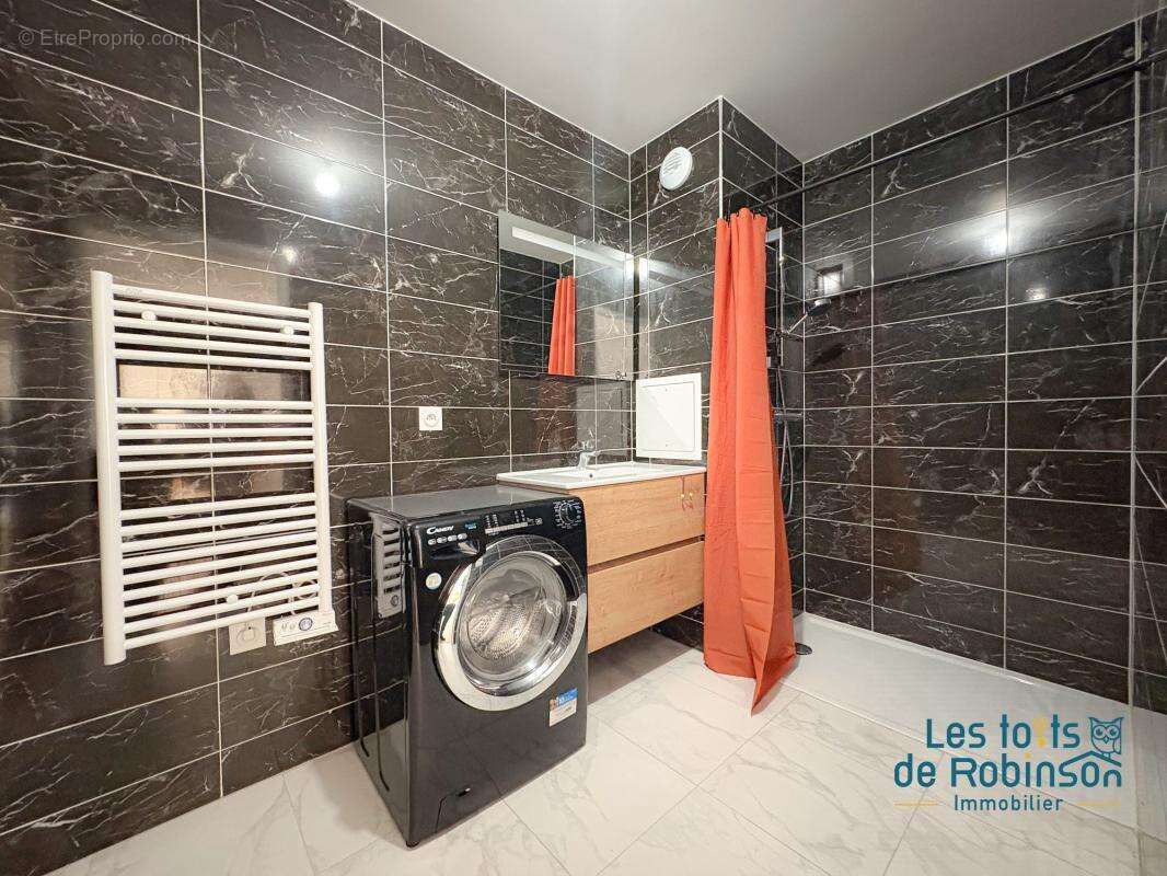 Appartement à LE PLESSIS-ROBINSON