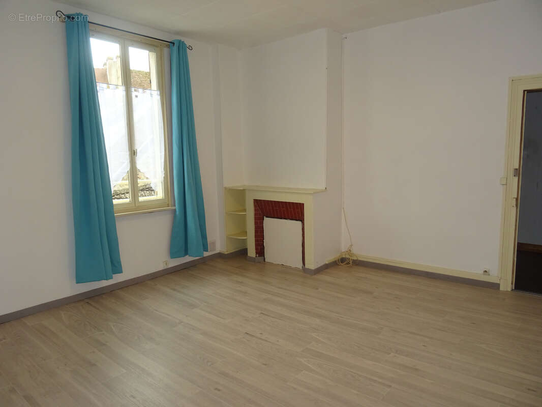 Appartement à AVALLON