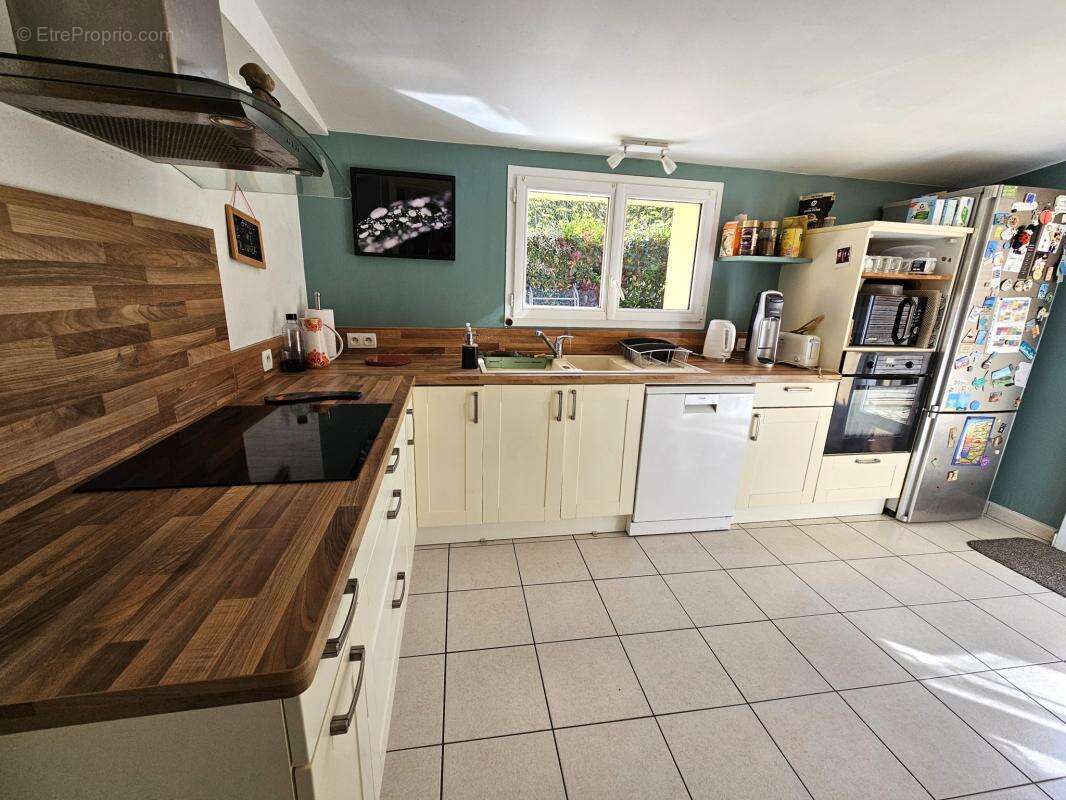 Maison à LA CHAPELLE-SUR-ERDRE