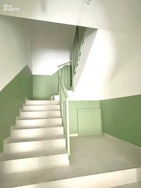Appartement 2 pièces 47 m² · à Aubagne · 46,6 m² · 99 000 €