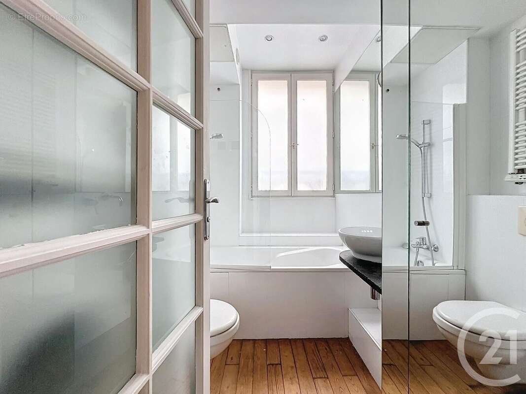Appartement à PARIS-20E