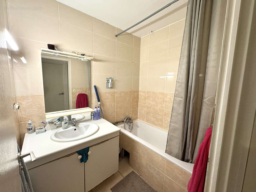 Appartement à MONS-EN-BAROEUL