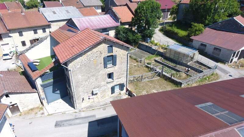 Maison à vendre 5 pièces ORDONNAZ (01) - photo 24