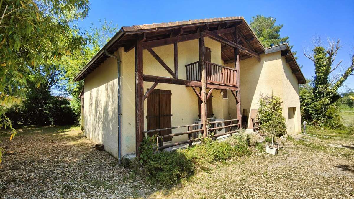 Maison à HAGETMAU