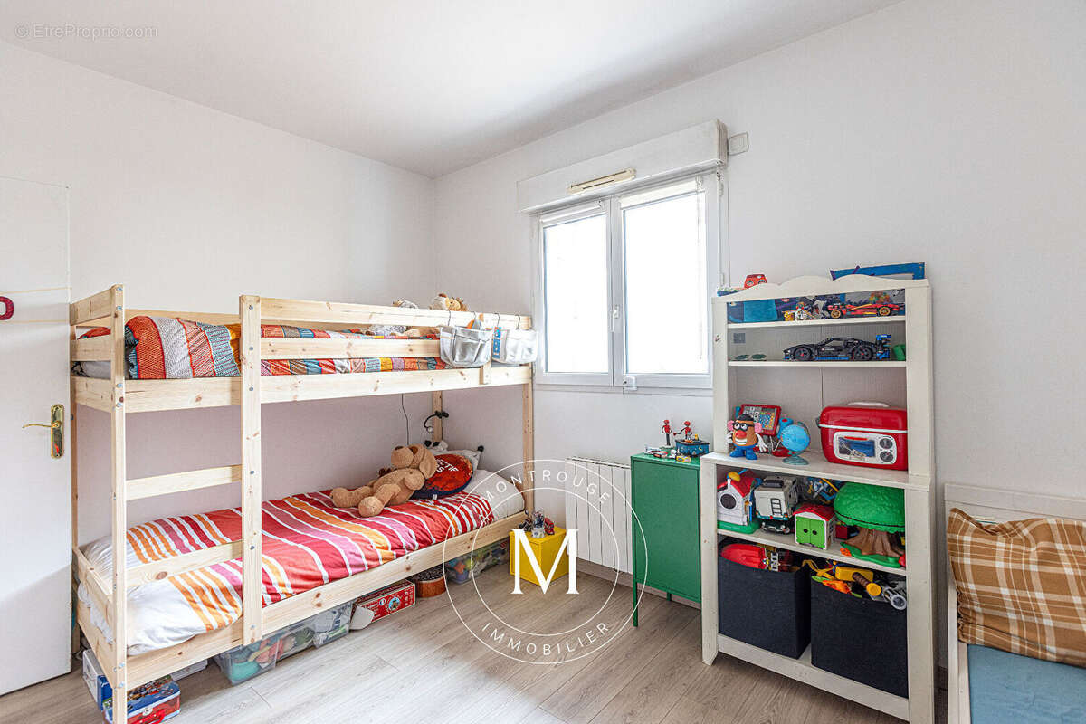 Appartement Montrouge 3 pièces - 72m² , terrasse, jardin, cave - photo 11