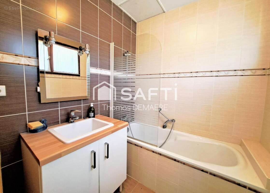 Photo 9 - Maison à BOIS