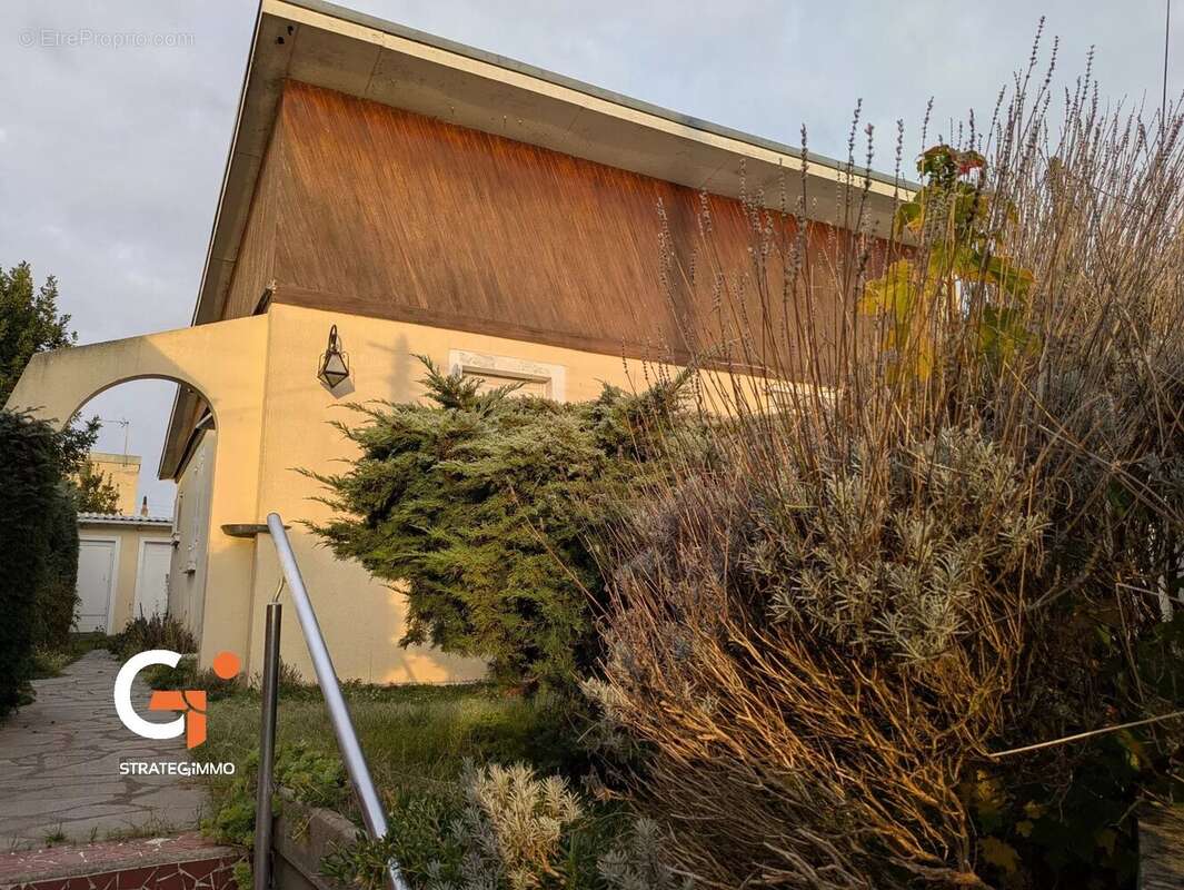 Maison à SOTTEVILLE-LES-ROUEN