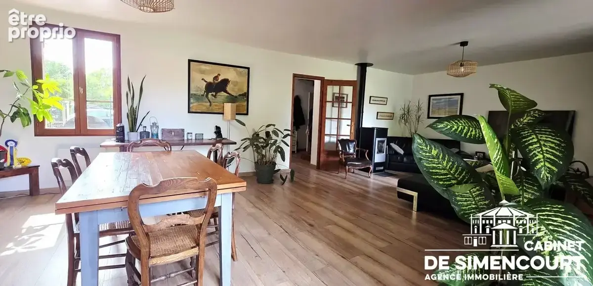 Saint-Fuscien   Maison familiale de 148 m2, 4 chambres et jardin clos - photo 2