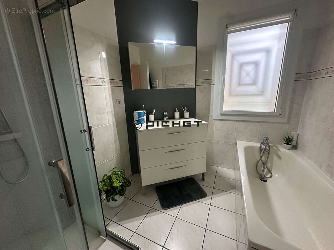 Maison à LE PIAN-MEDOC