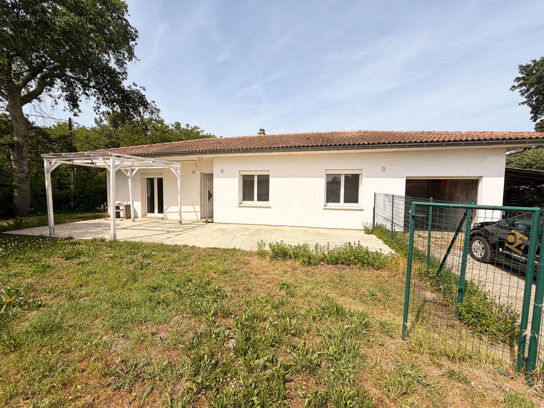 Maison à FARGUES
